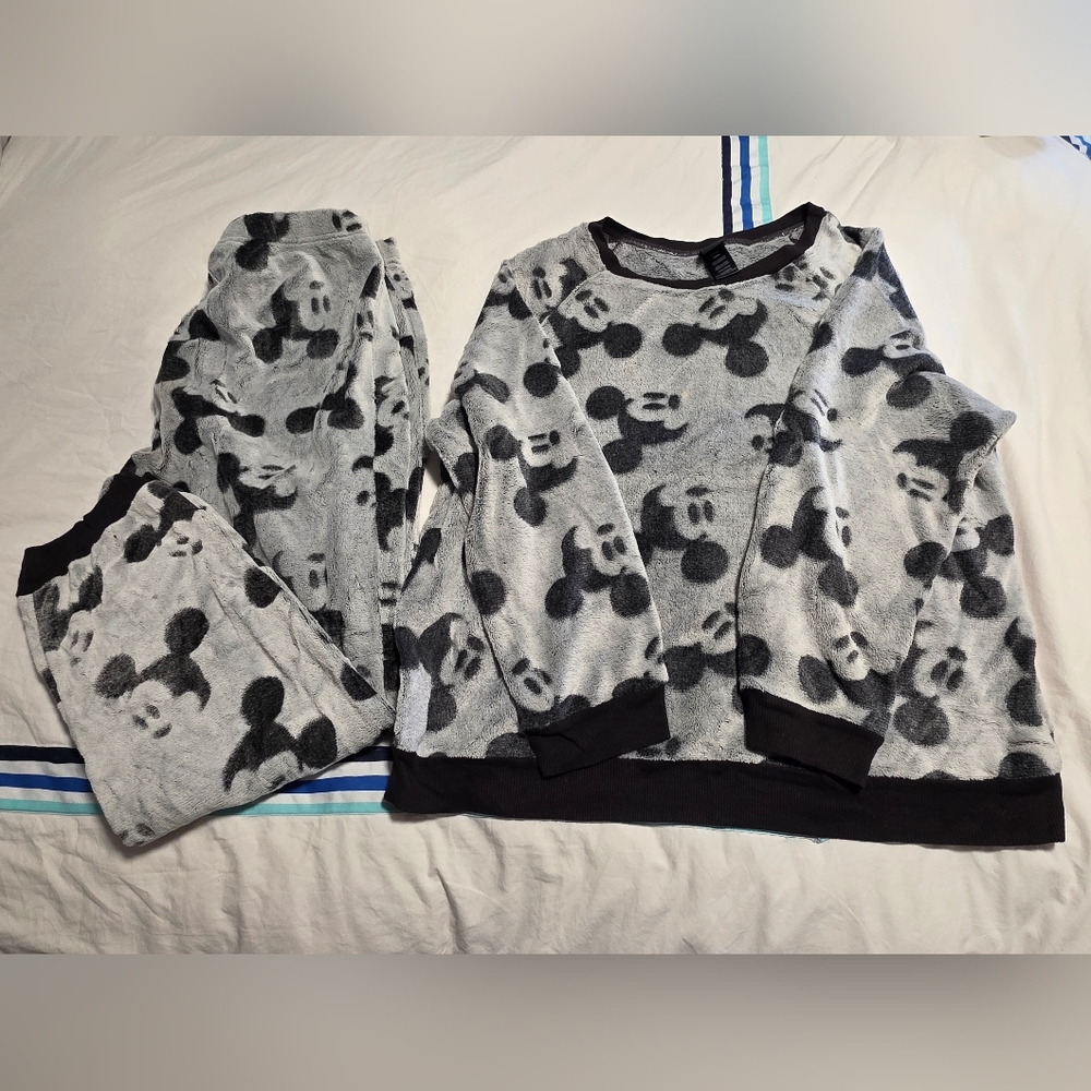 Disney Mickey Mouse Gray and Black Pajama Set